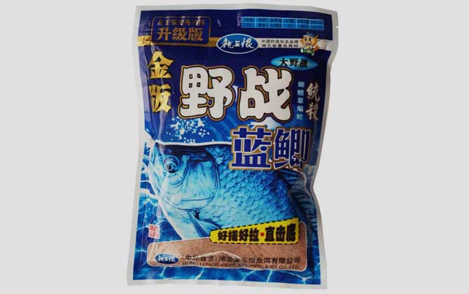 黑坑钓鲫鱼用什么饵料最好