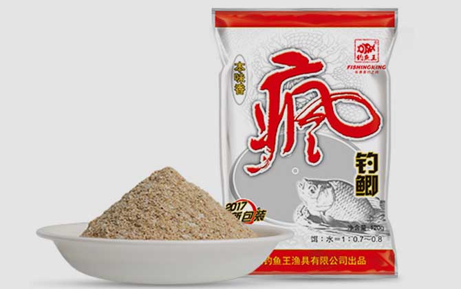 疯钓鲫老三样怎么开饵